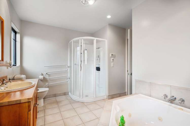 14 Glasnevin Drive Casebrook_16