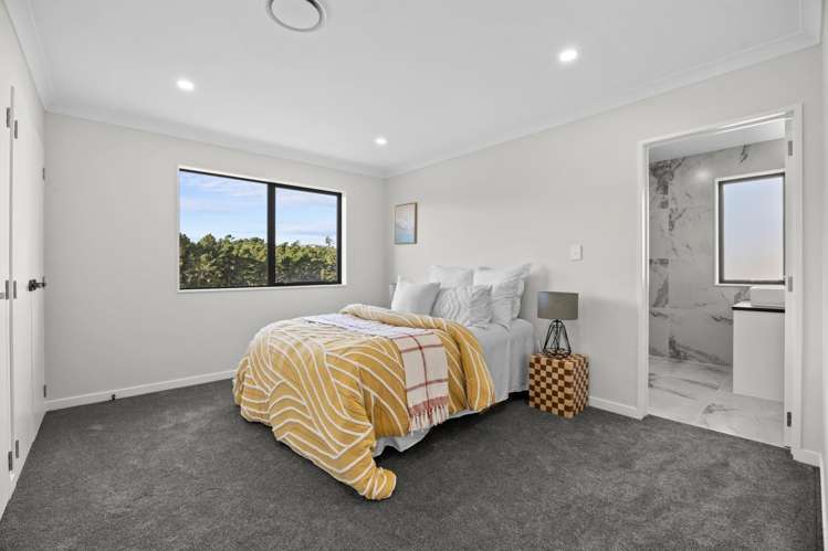 17 Bremner Ridge Street Flat Bush_24