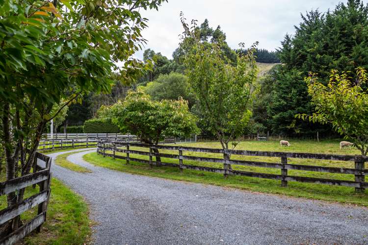 1789 State Highway 2 Kaitoke_1