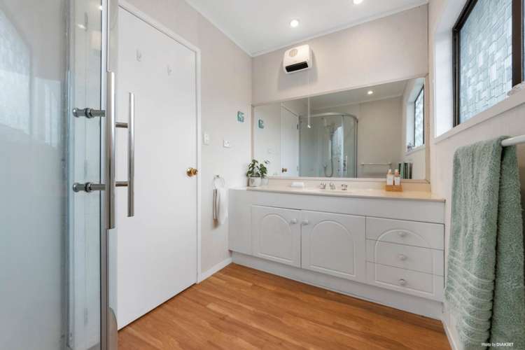 129a Rosier Road Glen Eden_15