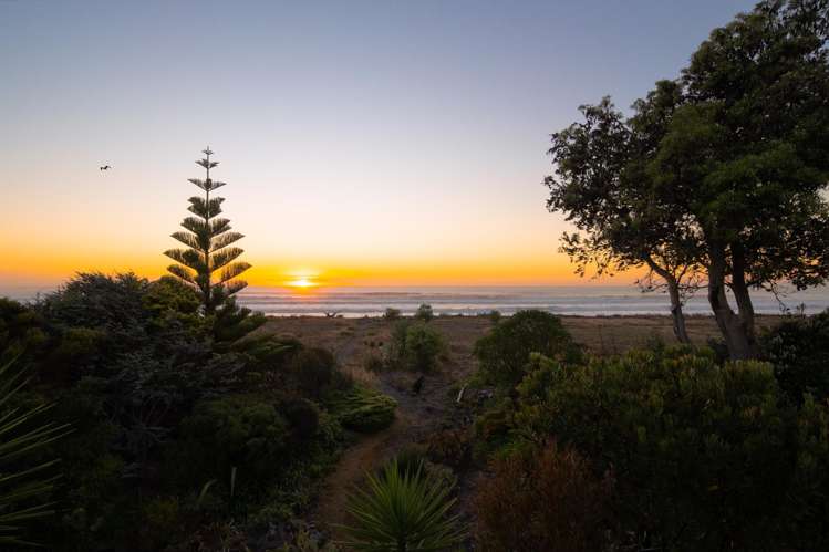 114 Rarangi Beach Road Rarangi_54