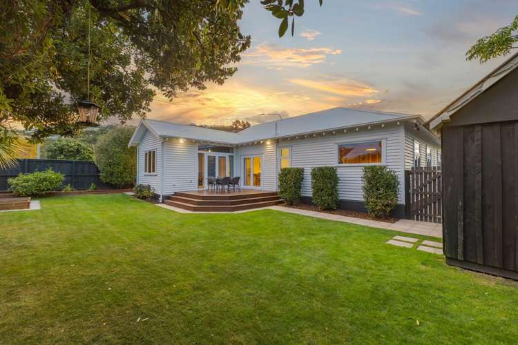 2 Celia Street Redcliffs_31