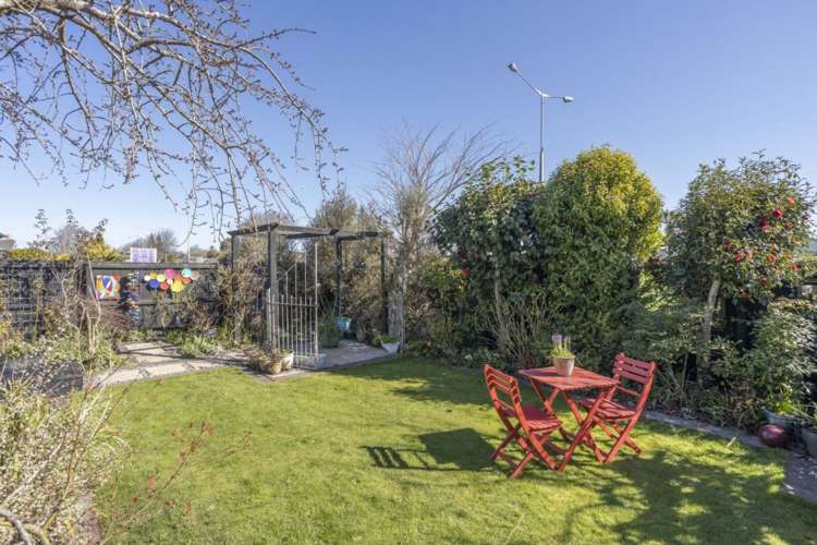 1/328 Main North Road Redwood_19