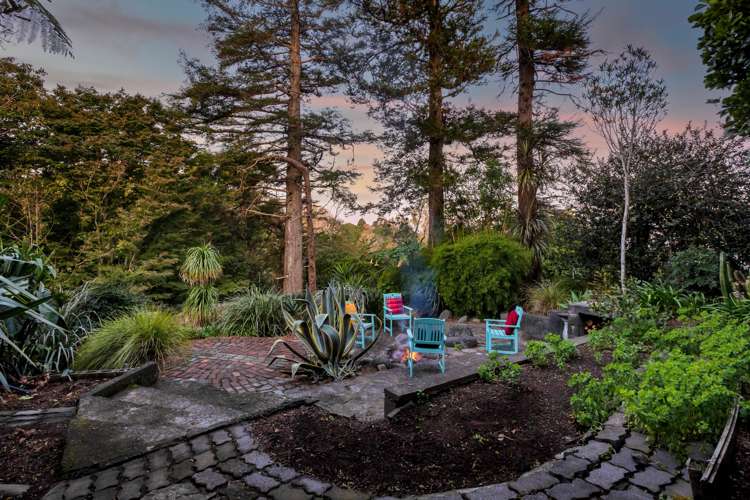 325 Tukapa Street Hurdon_18