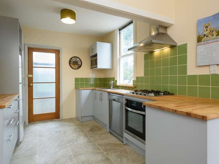 26 Hiropi Street Newtown_7