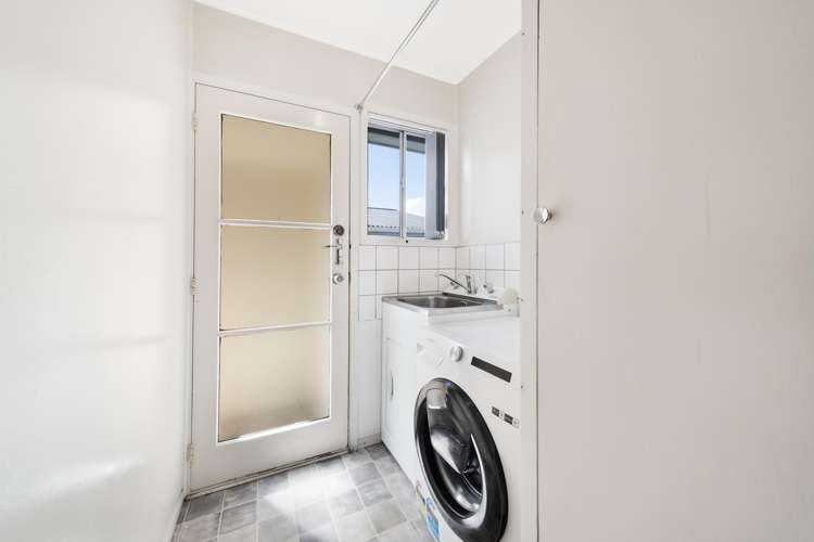 2/32 Coles Crescent Papakura_10