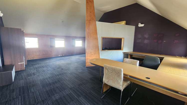 2B Empire Road Epsom_12