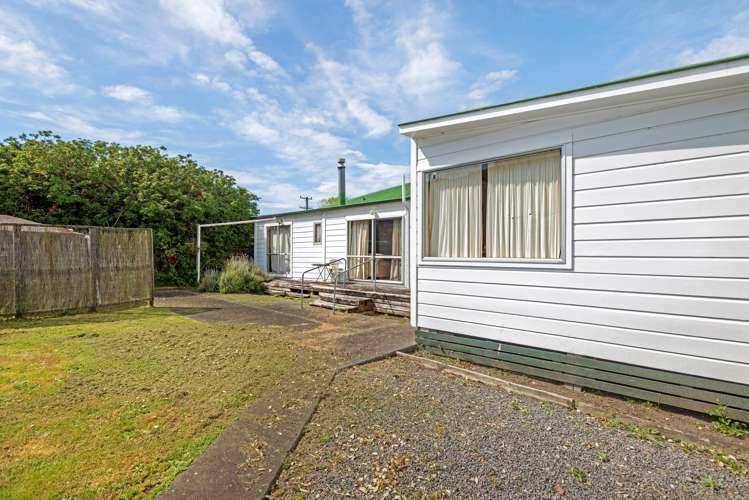 7 Forster Street Tolaga Bay_6