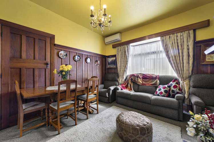 16 Whiteleigh Avenue Addington_10