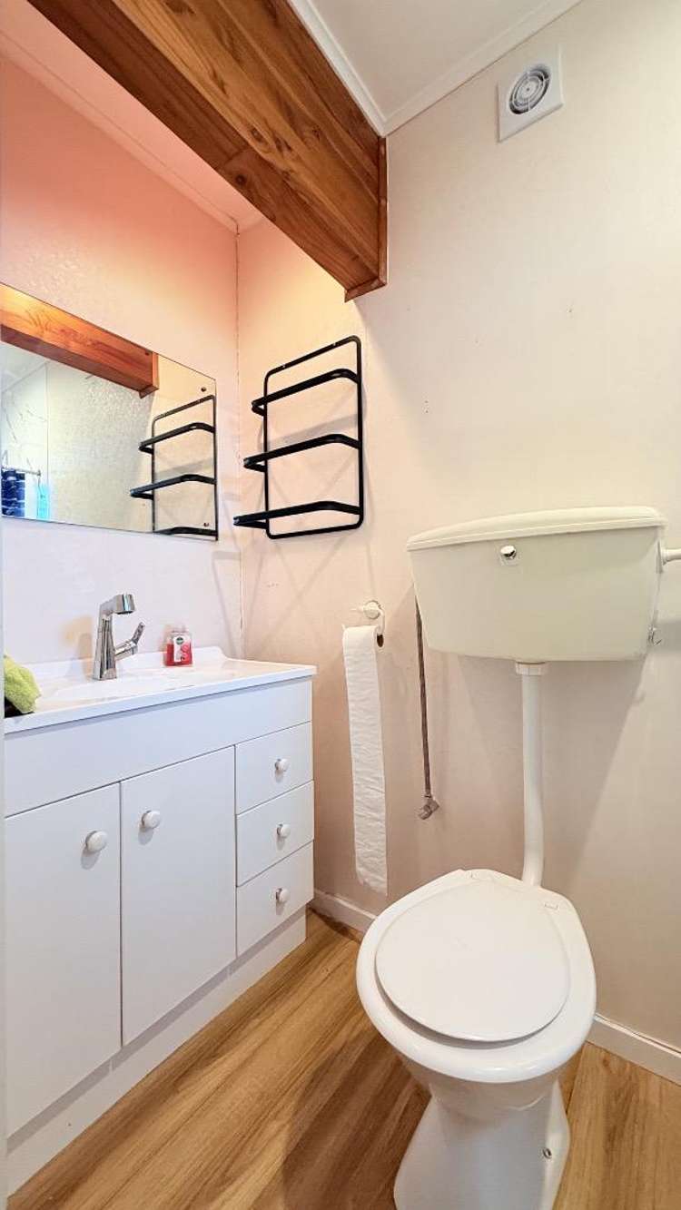 257 Sunset Road 1790_16