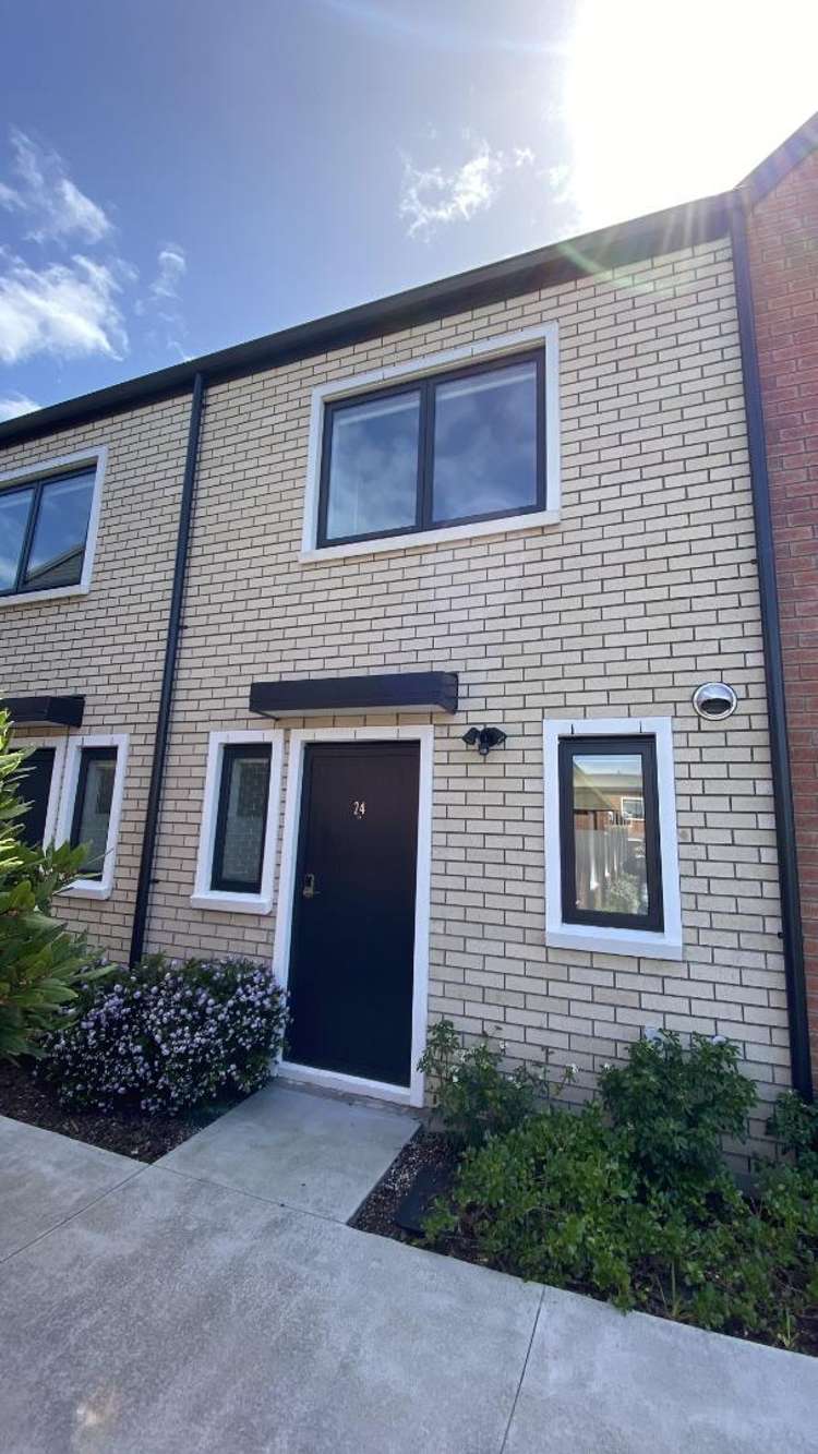24/137 Hall Avenue 10683_11
