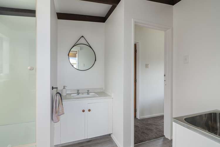 11 Windlesham Place Wakefield_13