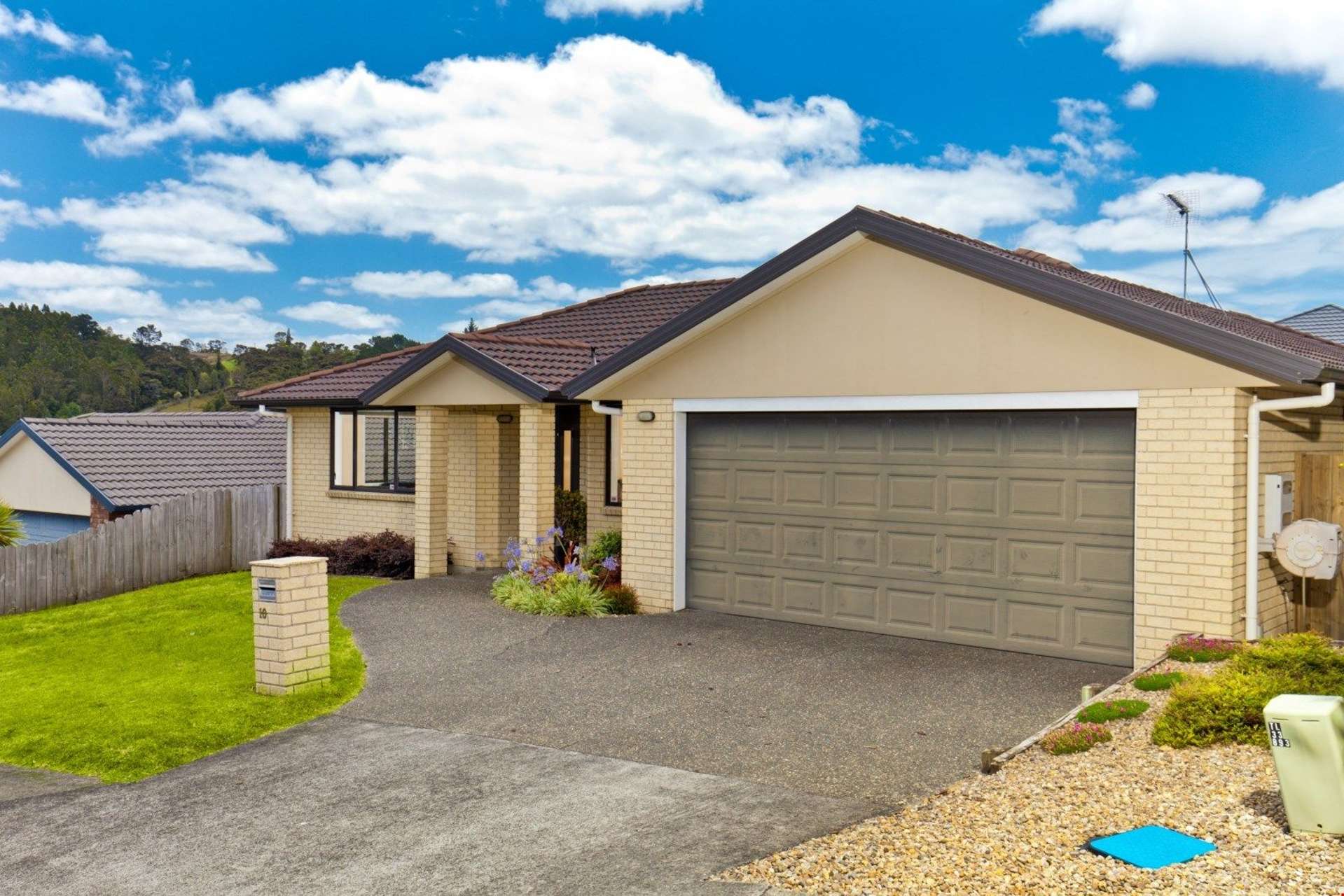 10 Henry Partington Place Greenhithe North Shore City Houses for Sale One Roof