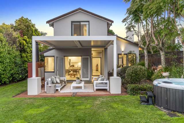 Architectural Hideaway in Remuera’s Northern Slope