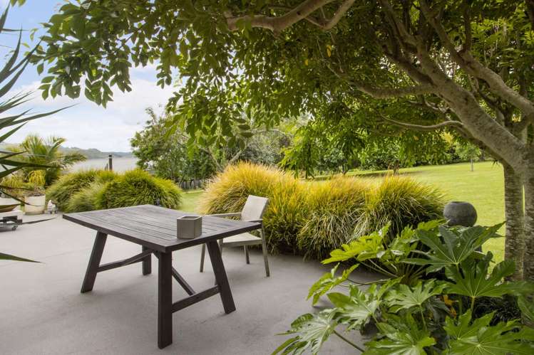 4 Castlegrace Drive Tahawai_1