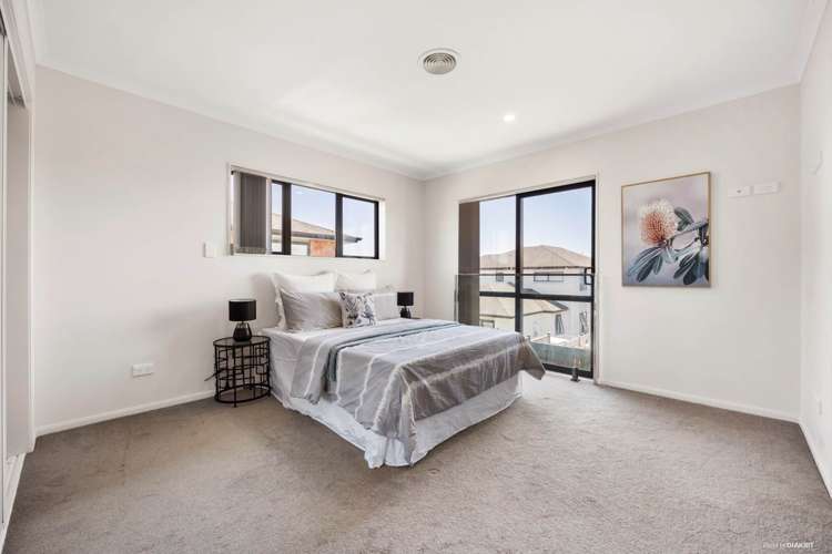 4 Eastfield Avenue Flat Bush_18