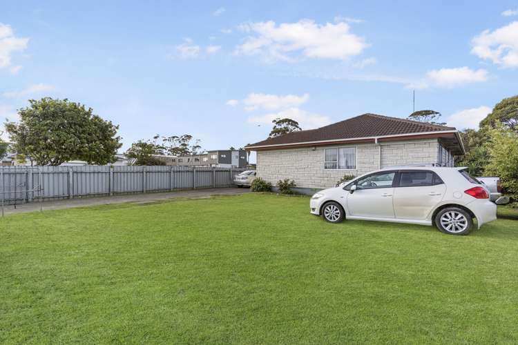 476 Roscommon Road Clendon Park_21
