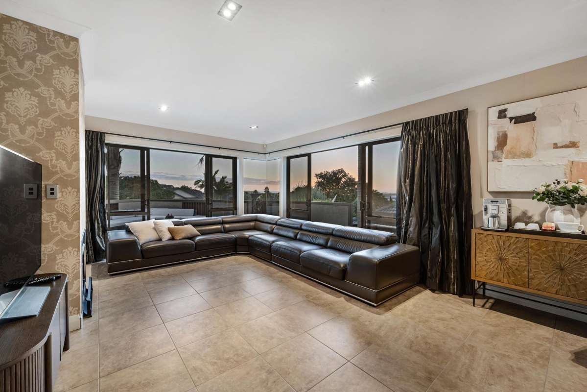 2 Armstrong Farm Drive_3