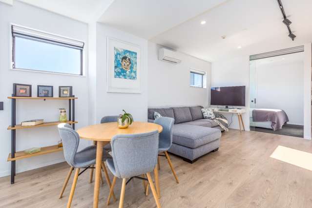 6 Dock Street, 10015_3