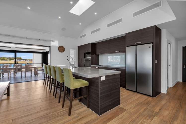 33 Waitemata Drive One Tree Point_3