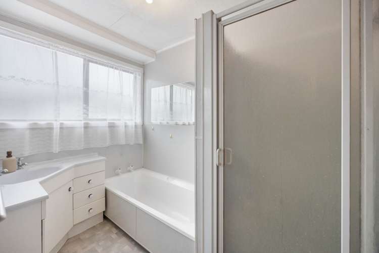 10 Bahari Drive Ranui_12