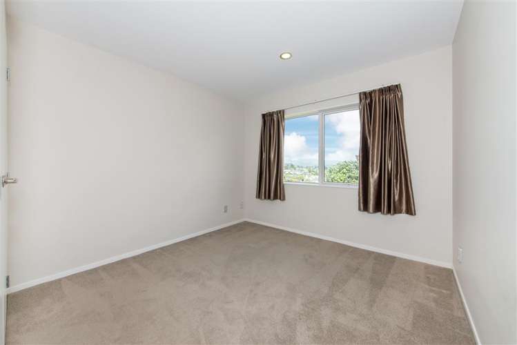 72a West Coast Road Glen Eden_22