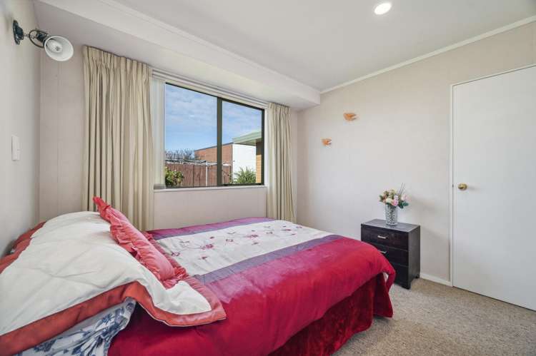 2 Ashmore Place Fairy Springs_7