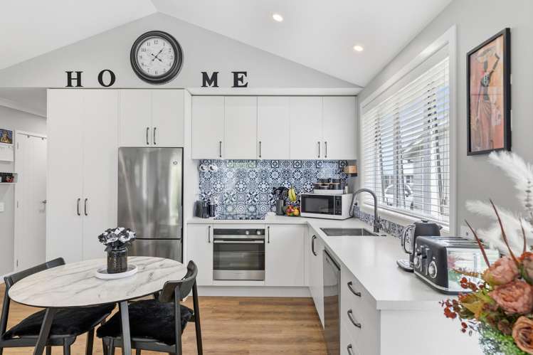 124/80b Burwood Road Matamata_2