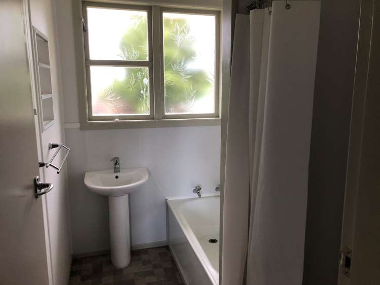 21 Ruru Crescent Putaruru_10