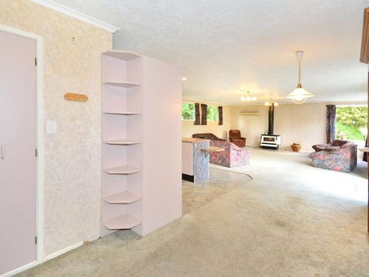 7 Connor Place Taieri Mouth_21