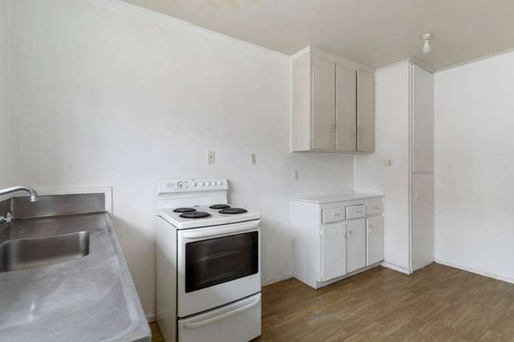 5/2 Browns Road Manurewa_10