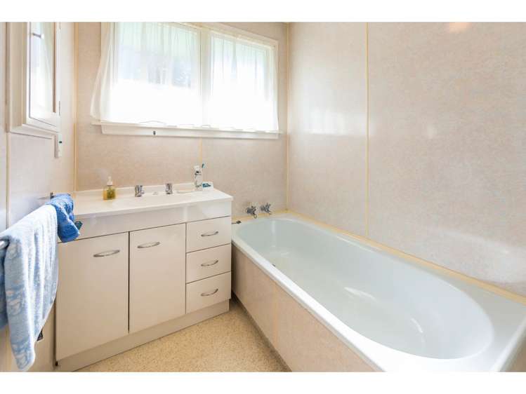 28b Mathers Road Hoon Hay_12