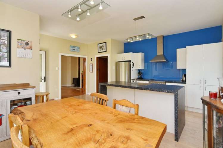 1425 Main North Road Waikuku_2