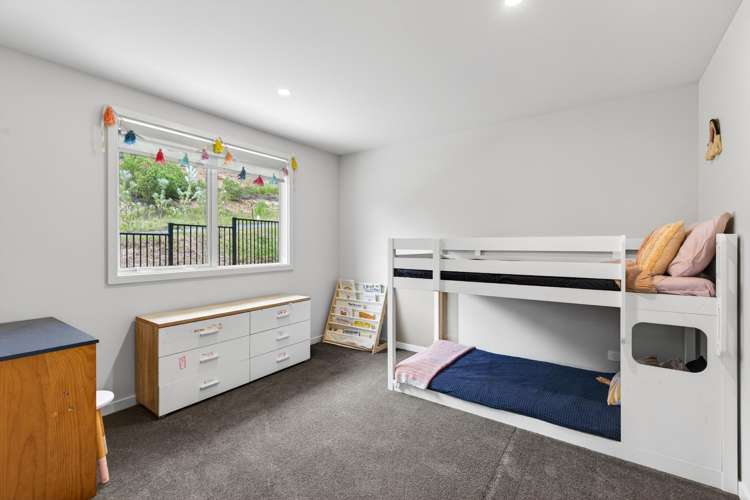 77 Oak Road Poraiti_14