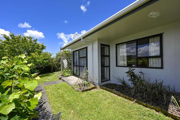 3 Miro Street Helensville_12