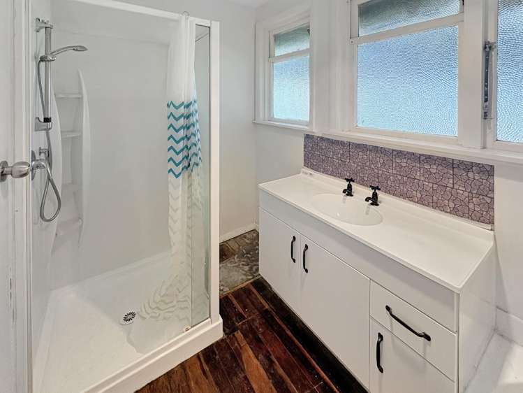 10 Christian Street 1192_4