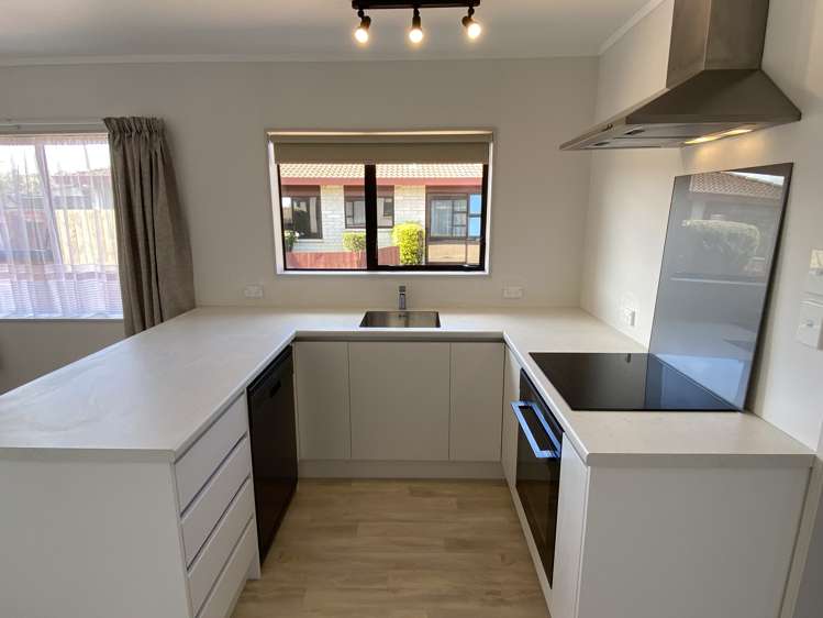 1/30 Rutland Road Mount Wellington_1