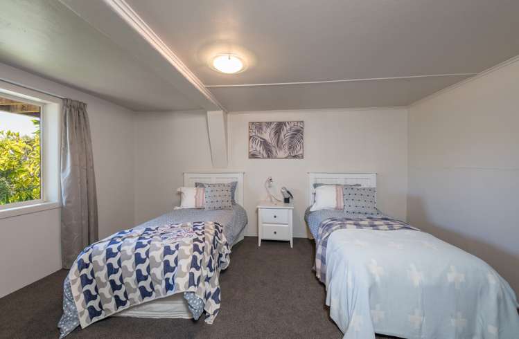 28 Ballard Drive Stoke_6