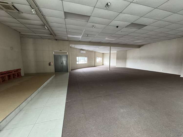 83 Eastern Hutt Road Taita_5