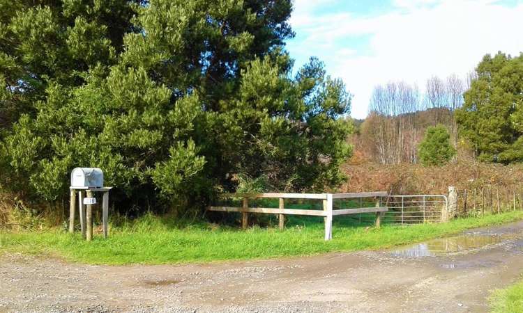 1216 Wekaweka Road Omapere_3