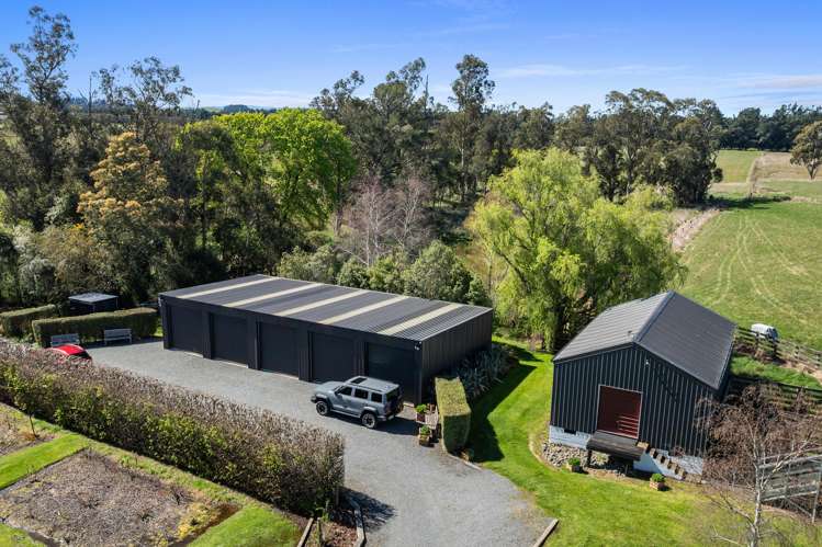 12 Davis Road Cust_3