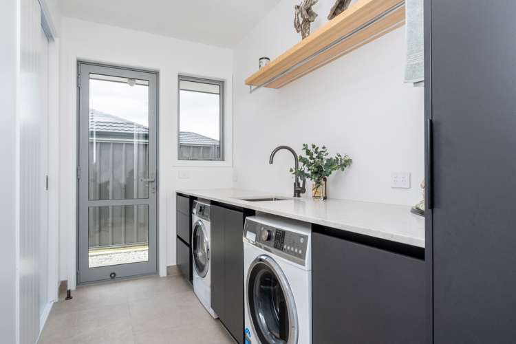 7 Rangataiki Place Awatoto_19