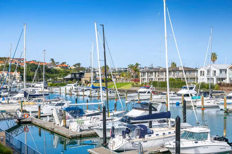 153 Waterside Crescent Gulf Harbour_32