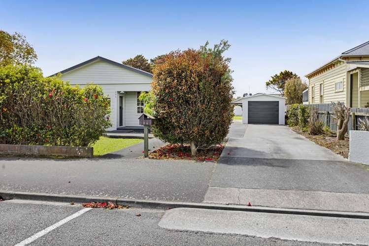 294 High Street Hawera_24