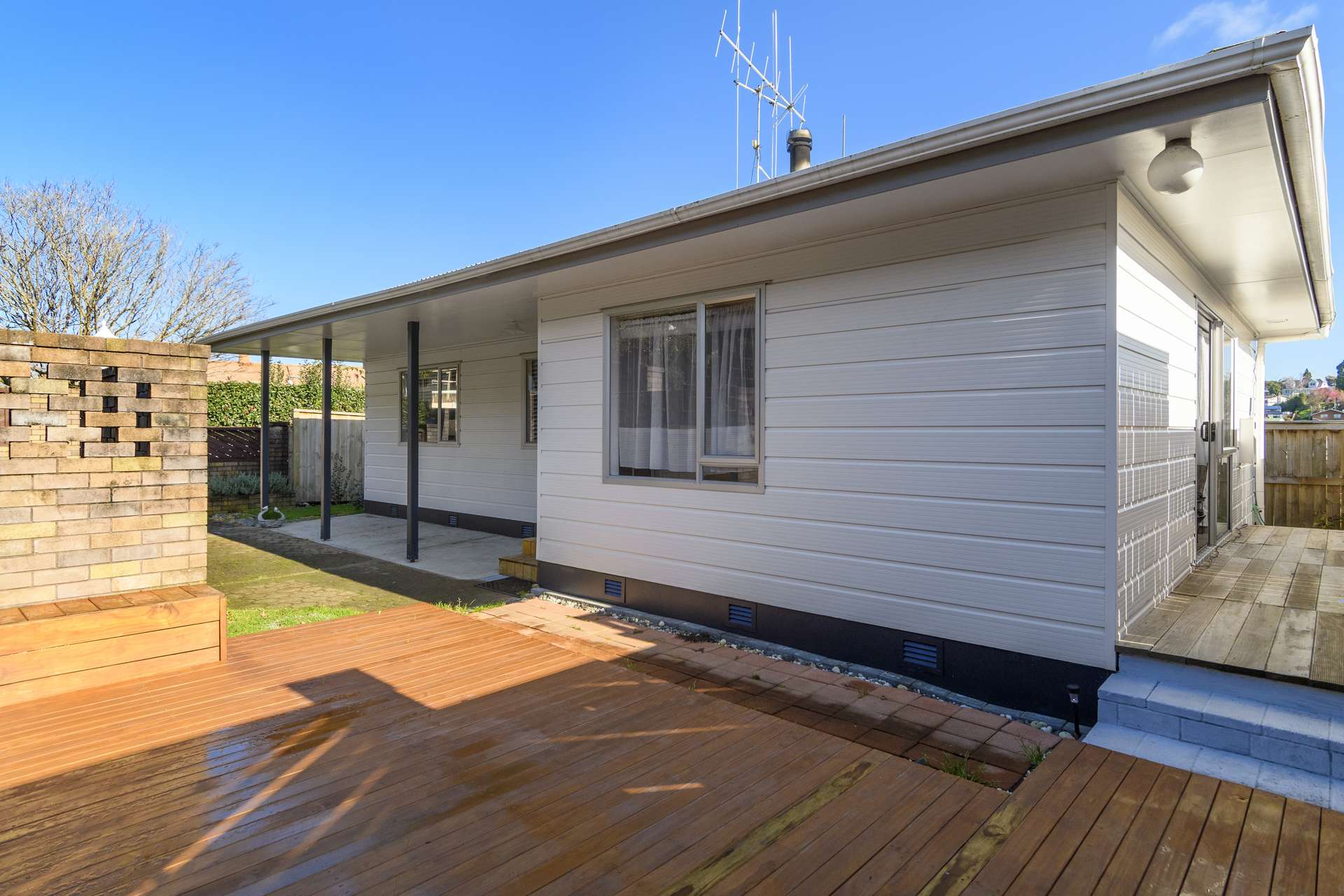 12a Burns Street Gate Pa_0