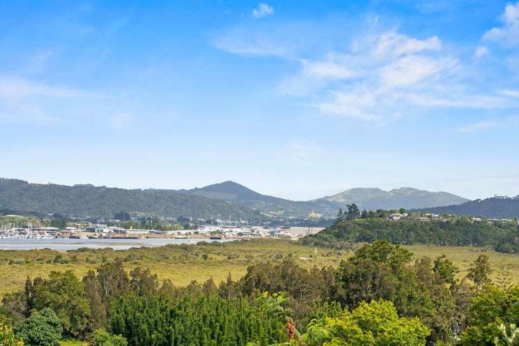 2 Handforth Street Onerahi_14