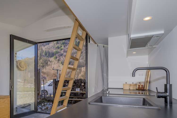 3 Ford Street Arrowtown_16