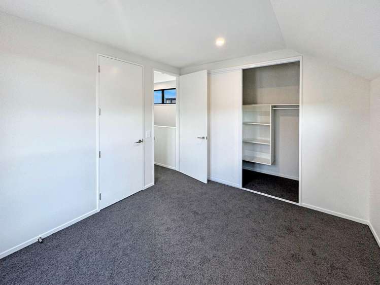 3/131 Simeon St Somerfield_16