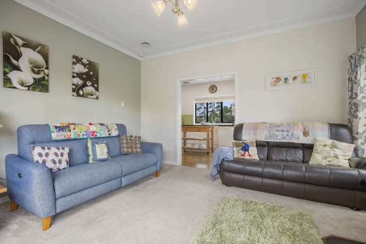 1258 East Coast Road Redvale_10