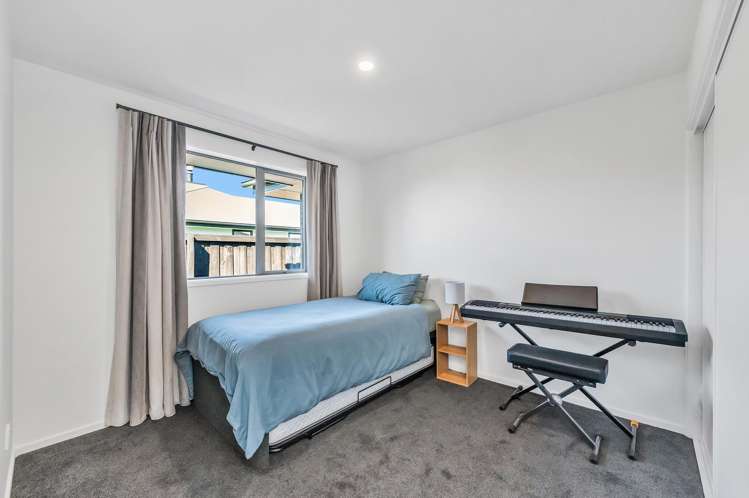16 Bonecrusher Street Lincoln_16